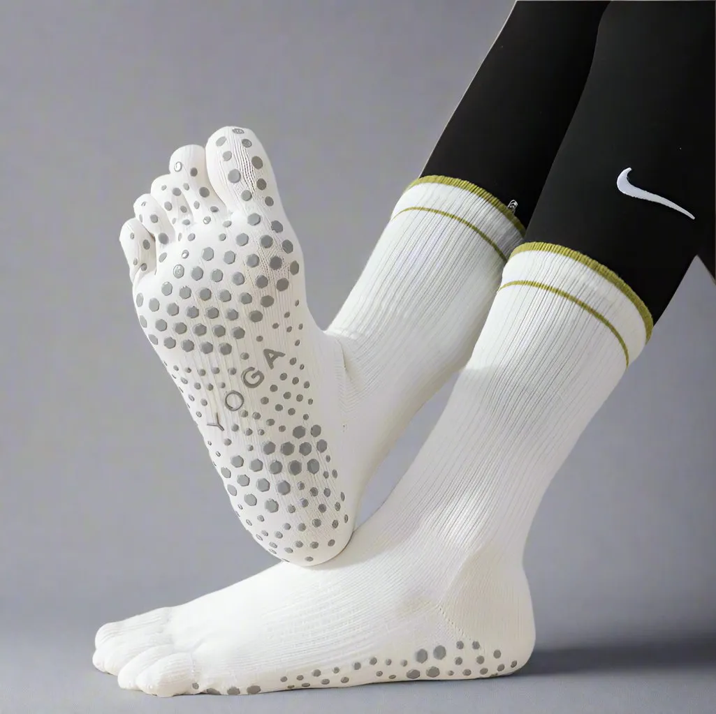 SoleMates Women's Yoga & Pilates Grip Socks