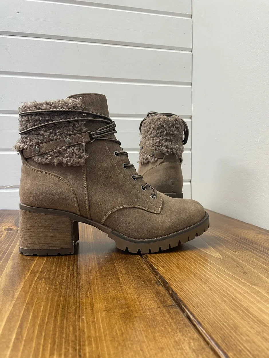 Very G Olivia Boots in Taupe