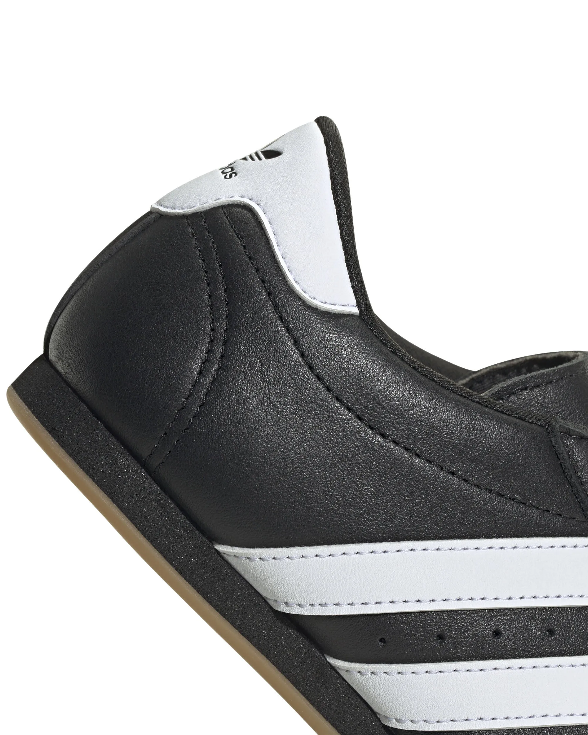 Womens Taekwondo Laced - Core Black / Future White / Gum